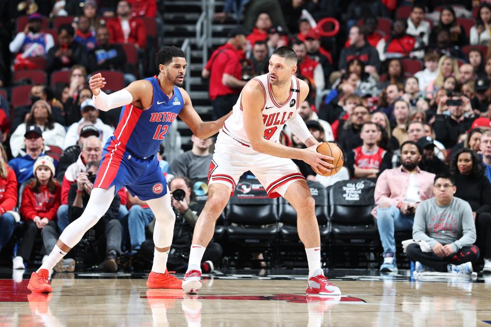 国安主帅战术谨慎应对，球迷期待亚冠逆袭